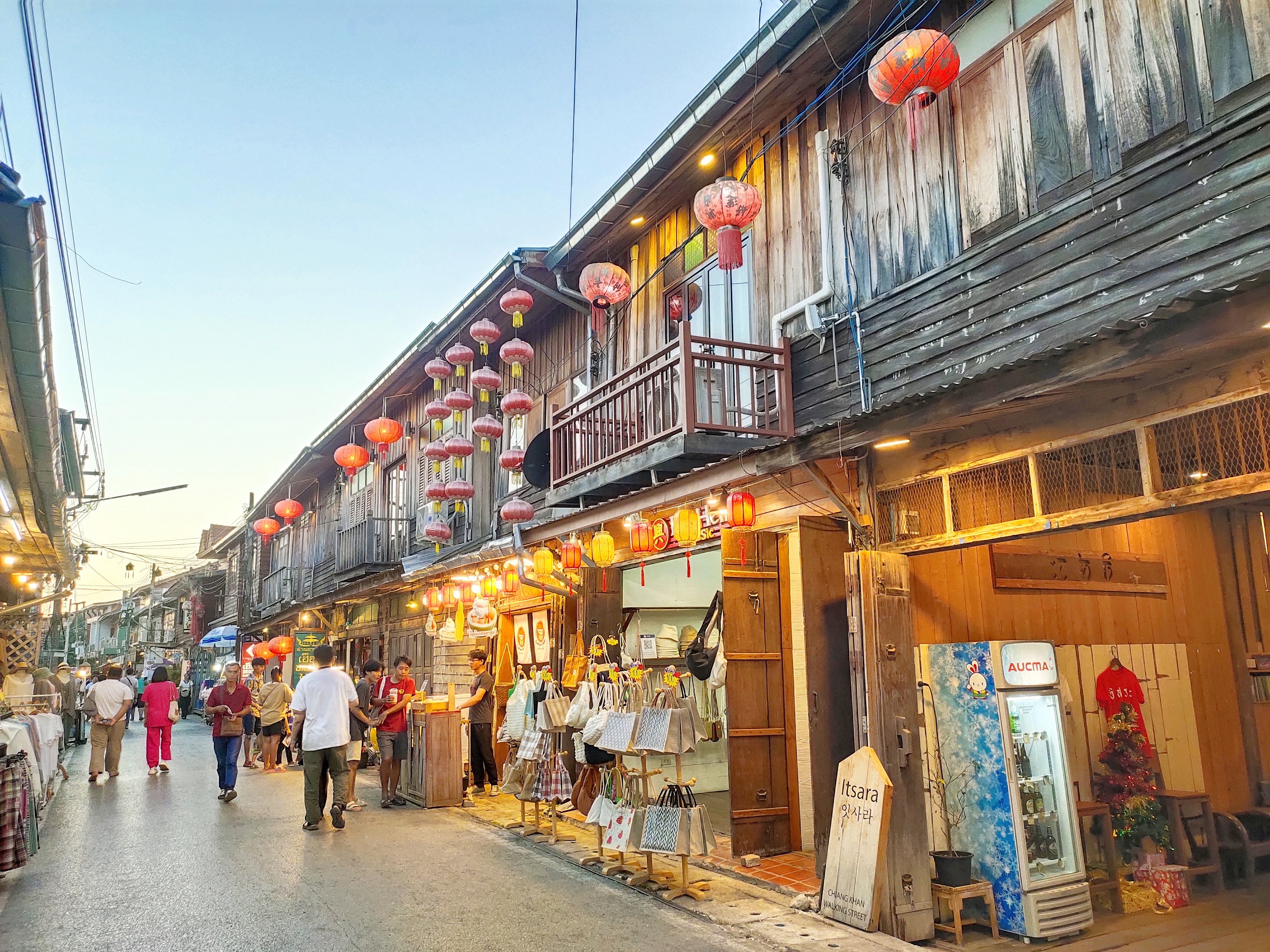 清刊步行街实景 4